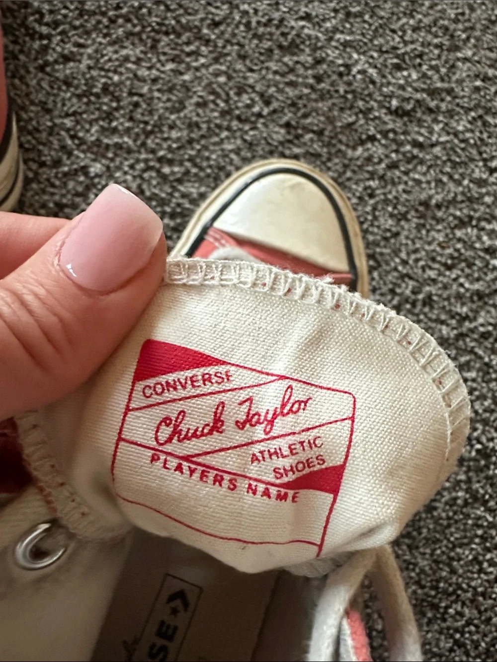Converse Coral High Top Unisex  Sneakers 6.5 / 8.5 Streetwear Feminine Fun